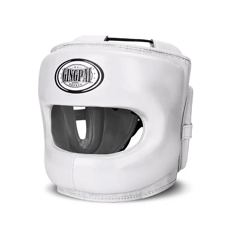 Casque boxe avec protege nez blanc Gingpai