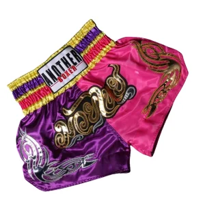 Short boxe thai violet et rose avec inscriptions dorées Anotherboxer