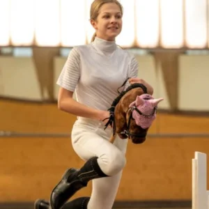 bonnet-anti-mouches-jeu-tete-cheval-hobby-horsing-rose.jpgv1695995143 Bonnet anti-mouches HKM Hobby Horsing